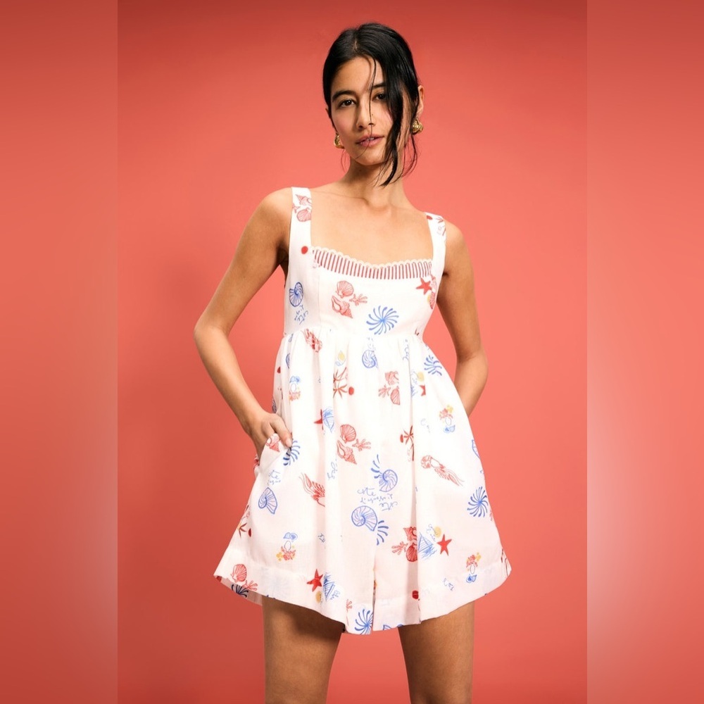 Line & Dot ($295 retail) romper white with nautical print size Medium